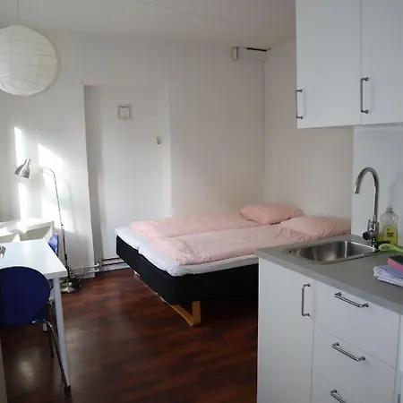 Charming Red Courtyard Apartament