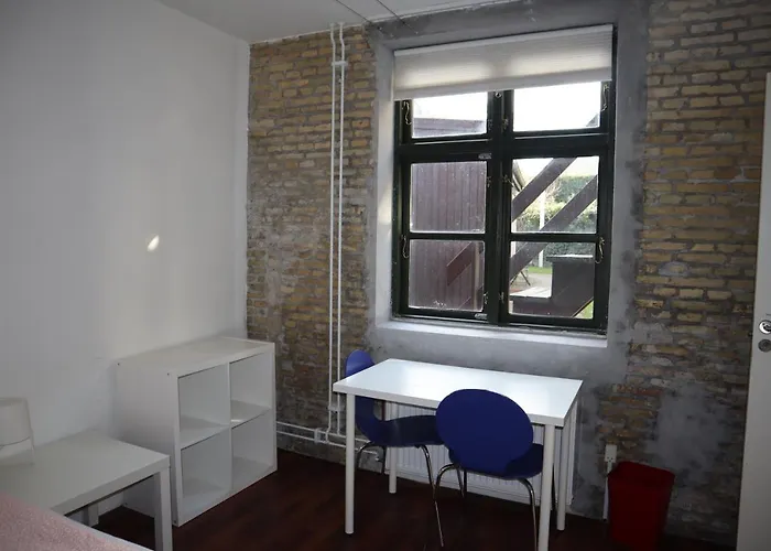 Apartman Charming Red Courtyard *